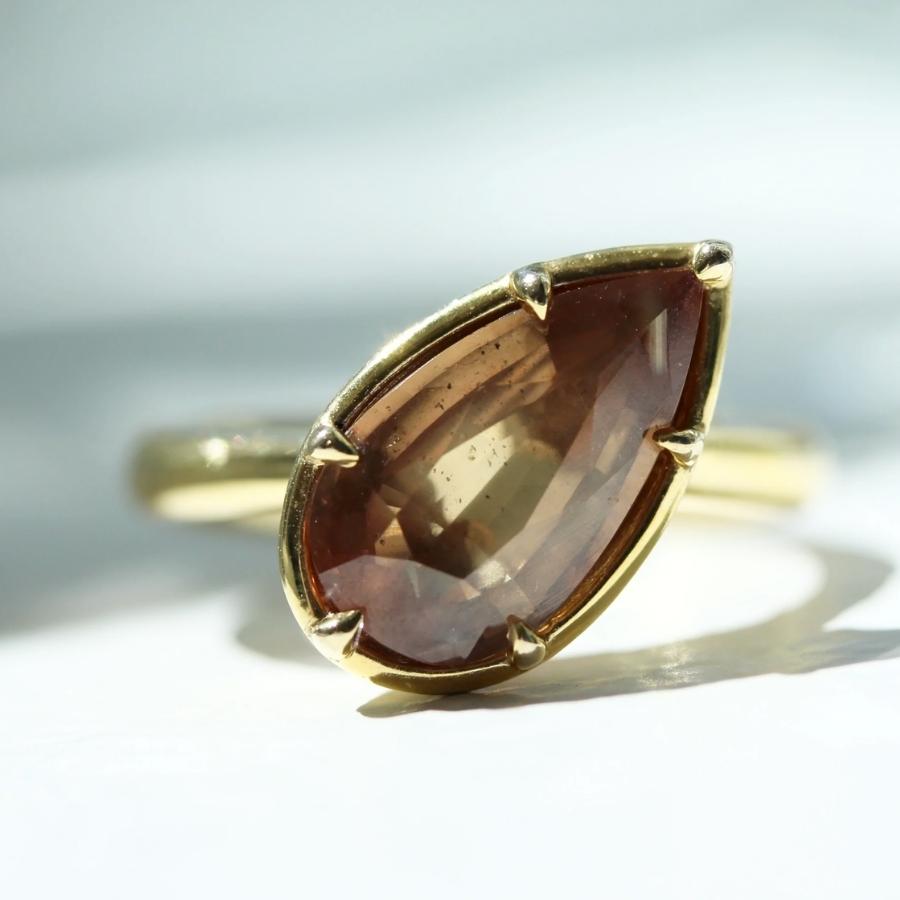 Florencia Orange Pear Cut Sapphire Ring