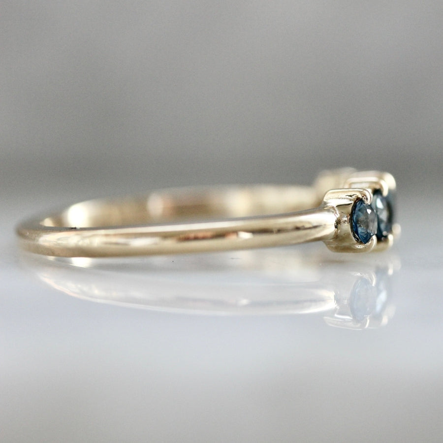 Gin Blossom Blue-Green Round Brilliant Cut Sapphire Band