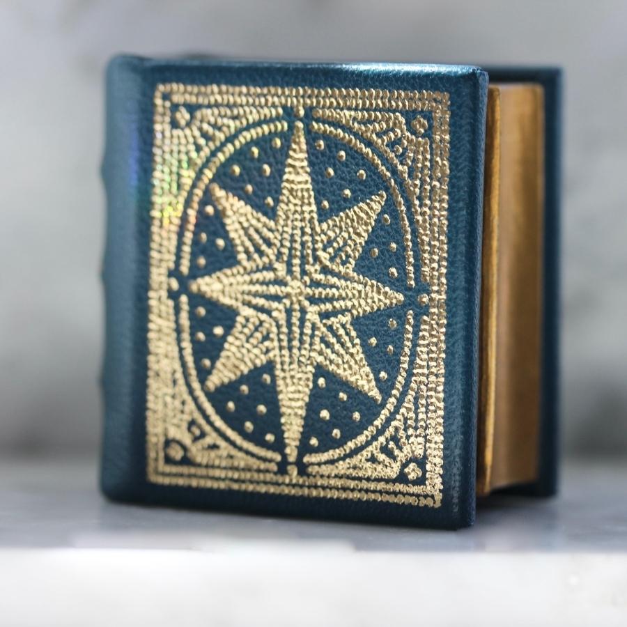 Girl Code White Carré Cut Diamond Ring