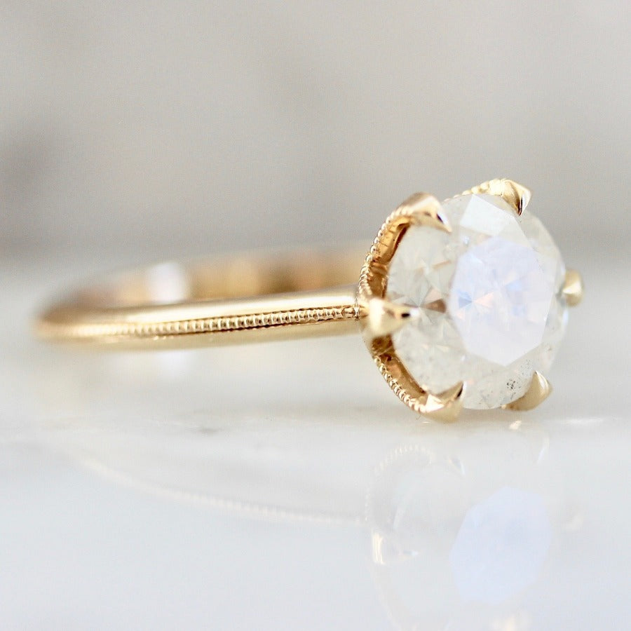 
            Viola Icey Round Brilliant Cut Diamond Ring in Yellow Gold