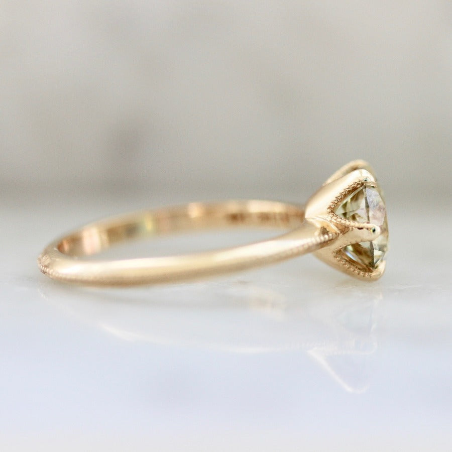 
            Kissing Sunlight Round Cut Diamond Ring