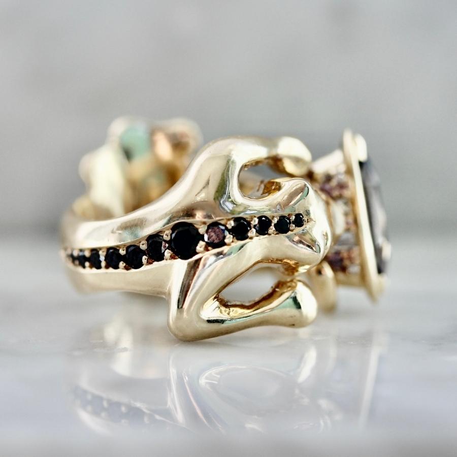 
            Jungle Queen Mauve Marquise Cut Sapphire Ring
