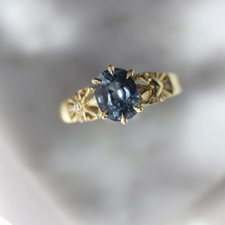 Love & Light Purple-Blue Color Change Oval Cut Sapphire Ring