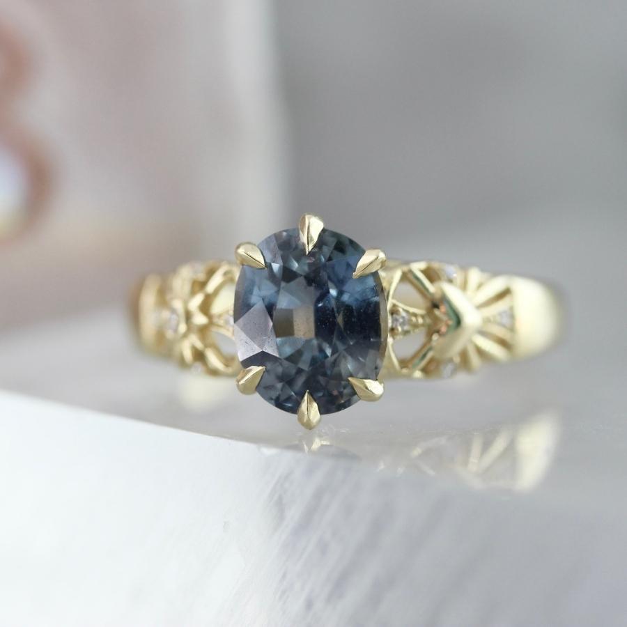 Love & Light Purple-Blue Color Change Oval Cut Sapphire Ring