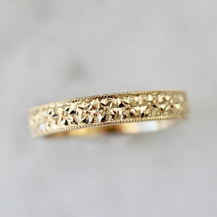 Lovelace Engraved Gold Band