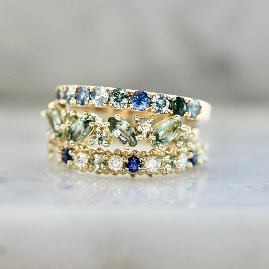 Mastique Round Brilliant Cut Sapphire Band