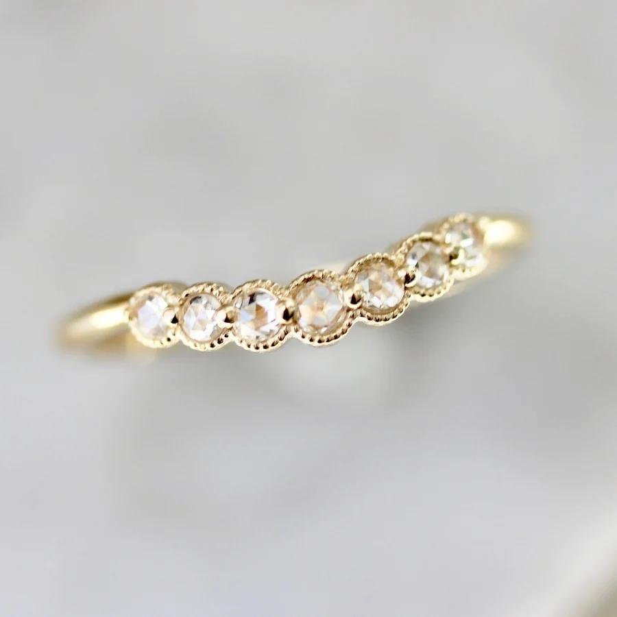 Oasis White Round Rose Cut Diamond Band