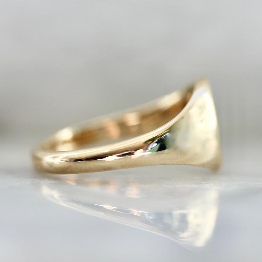 Pancake Engraved Signet Ring