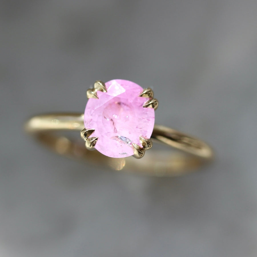
            Pink Smoke Oval Cut Opalescent Sapphire Ring