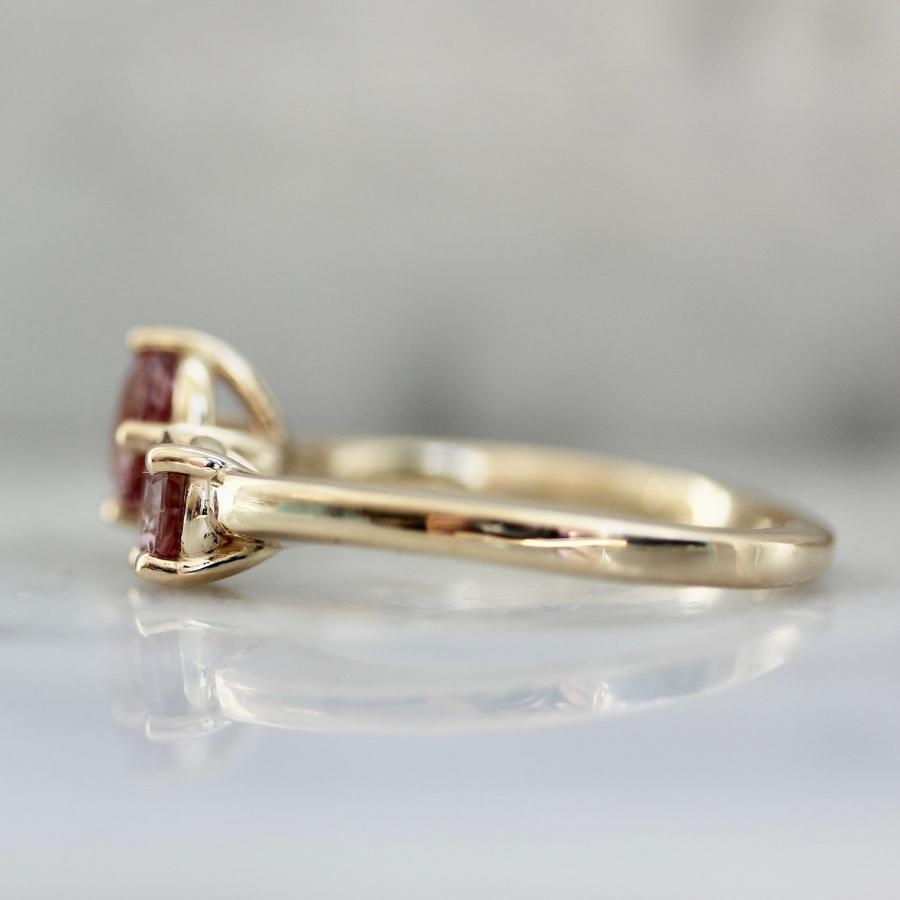 Pinky Promise Moi et Toi Sapphire Ring