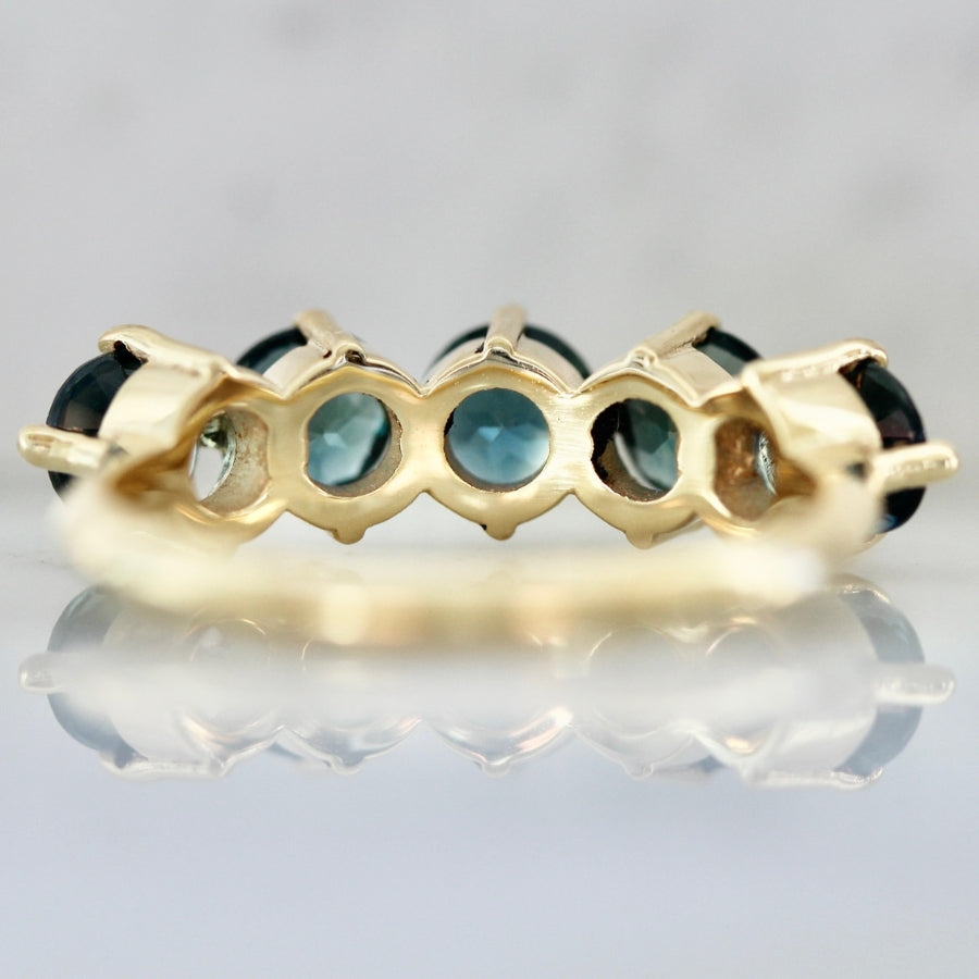 Polaris Teal Round Brilliant Cut Sapphire Band