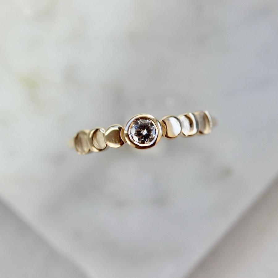 Rokosz Salt & Pepper Round Brilliant Cut Ring