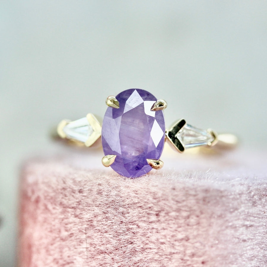 Sakura Lilac Oval Cut Opalescent Sapphire Ring