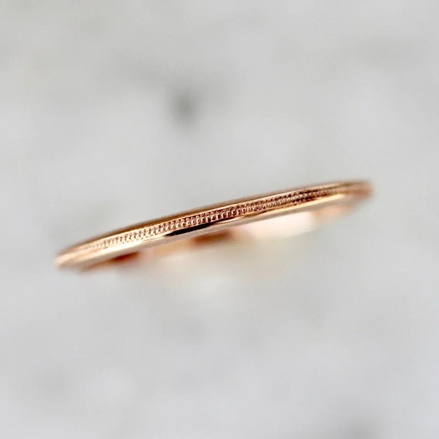 Thin Ribbon Ring – Glen & Effie