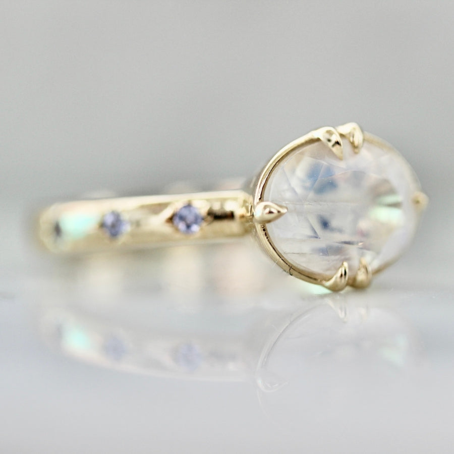 Sugar Cube Oval Cut Moonstone Ring
