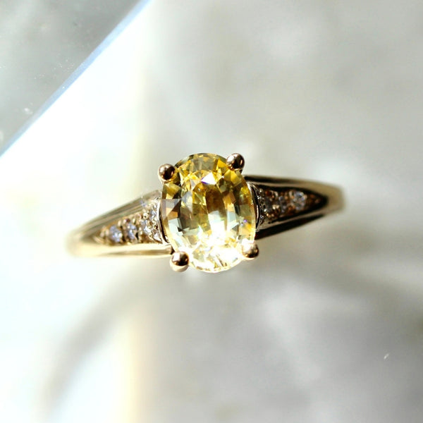 Sunny Side Light Yellow Oval Cut Sapphire Ring