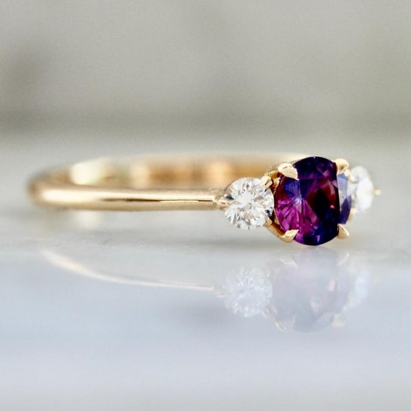 Tupelo Hot Pink-Purple Bi-Color Round Brilliant Cut Sapphire Ring