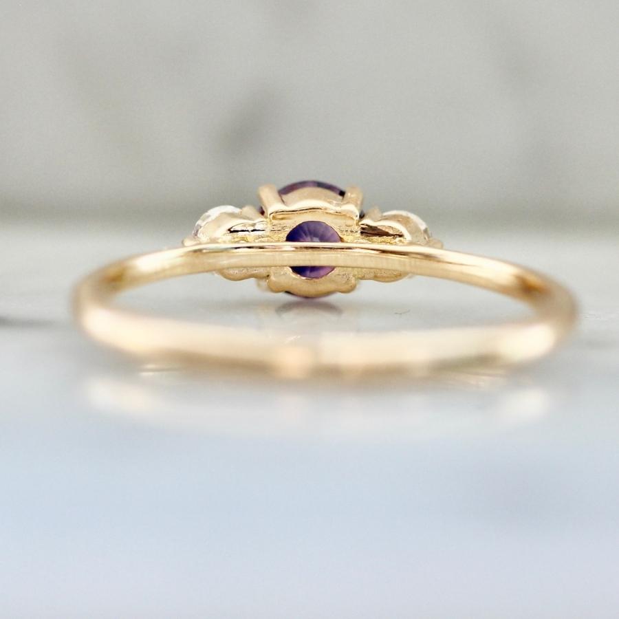 
            Tupelo Hot Pink-Purple Bi-Color Round Brilliant Cut Sapphire Ring