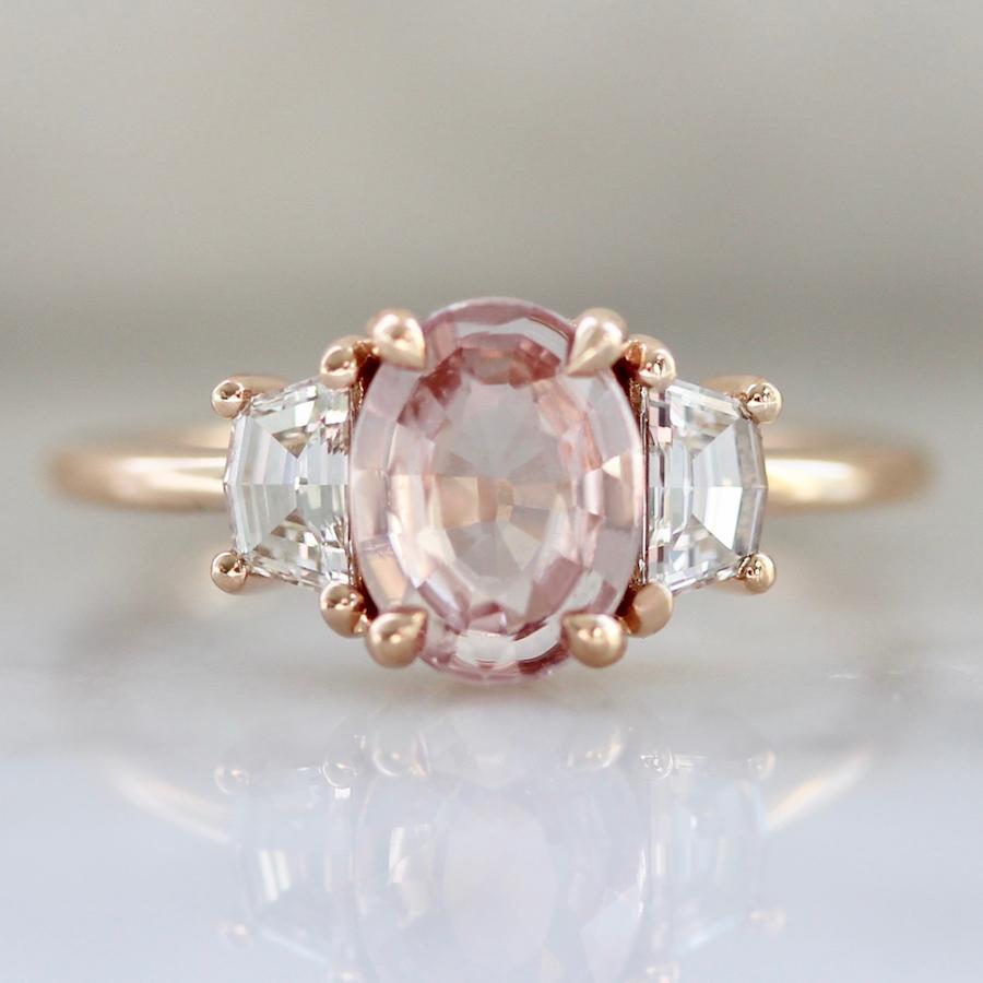 
            Gem Breakfast Bespoke Ring Lex Peach Sapphire &amp; Diamond Ring in Rose Gold
