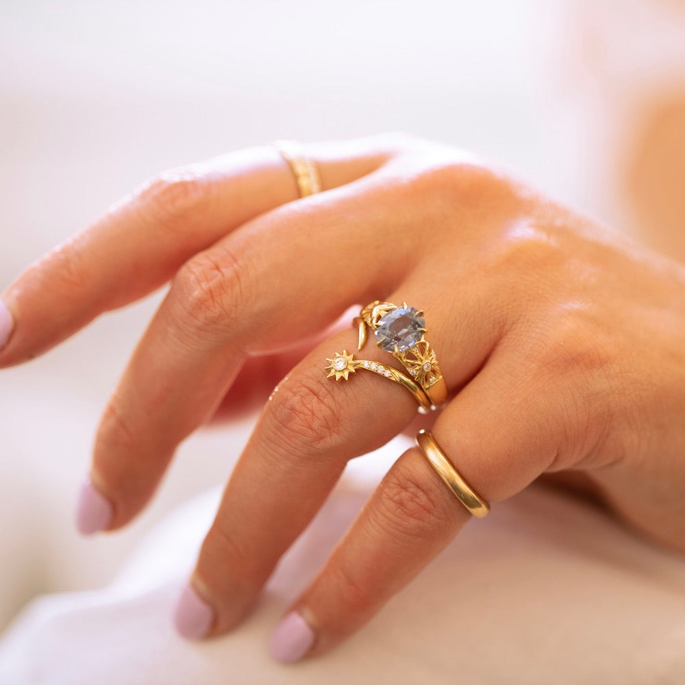 Love & Light Purple-Blue Color Change Oval Cut Moyo Sapphire Ring