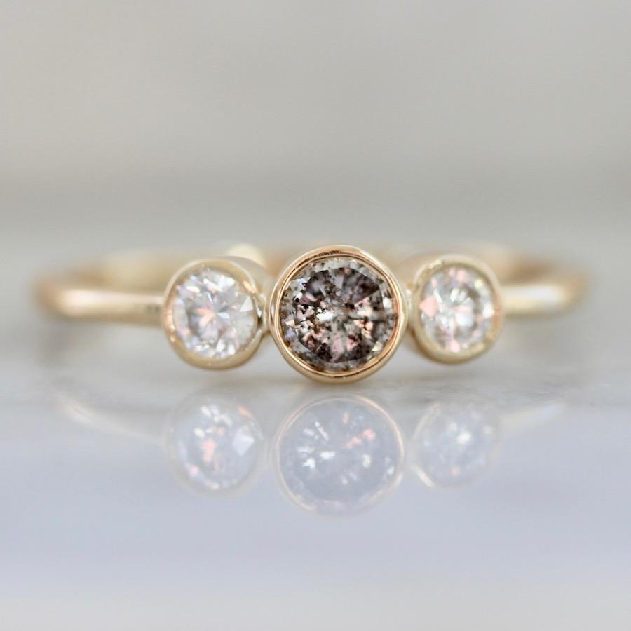 Vale Jewelry Ring Othello Salt & Pepper Diamond Ring