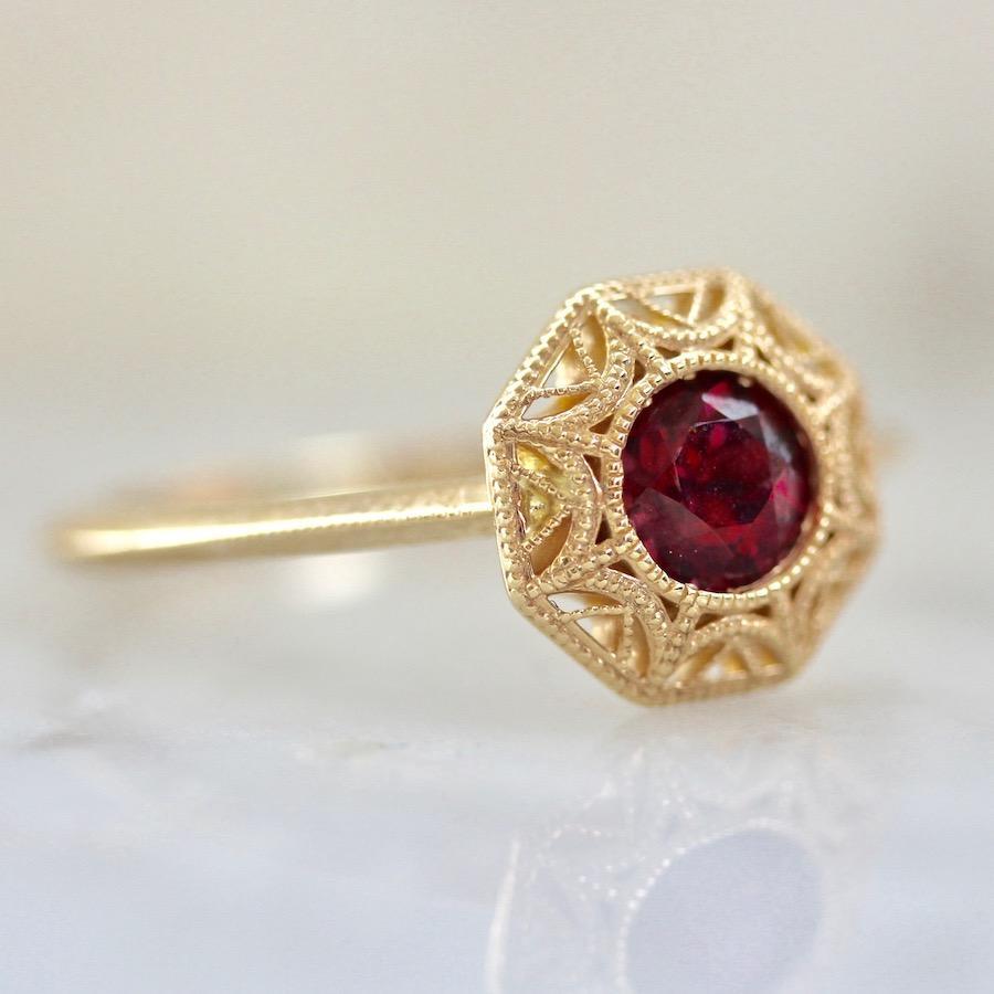 Viviana Langhoff Collection Ring Ladybug Garnet & Gold Ring